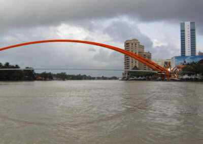 „Lili“ – most přes řeku